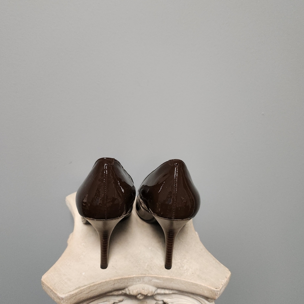 NWT Elegant Patent Leather Brown Pumps 10 - Picture 3 of 7